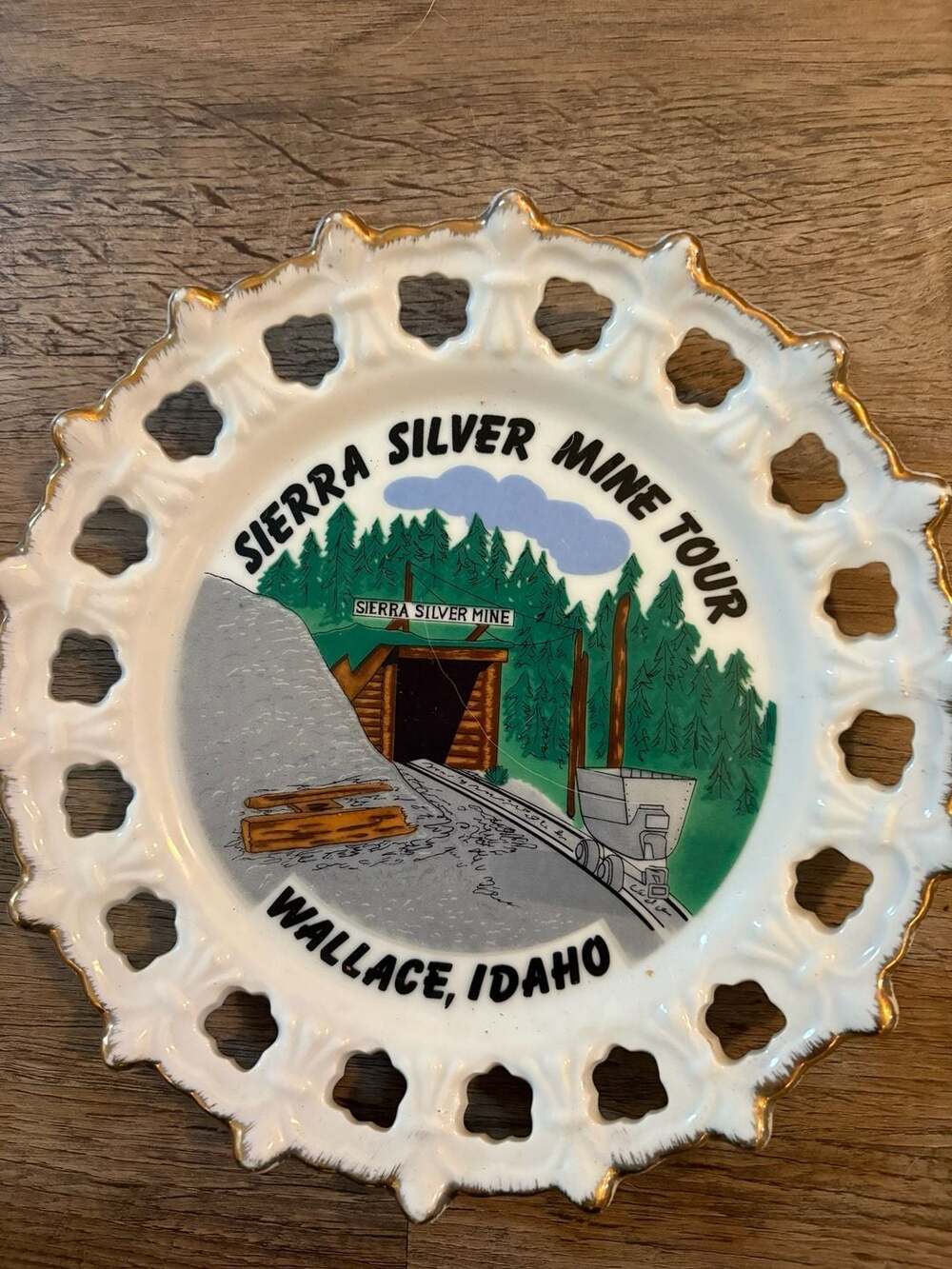 Vintage Sierra Silver Mine Tour Souvenir Decorative Collector Plate, Wallace Ida